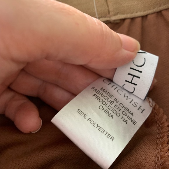 Chicwish 3D Posy Double-Layered Mesh Midi Skirt Caramel Color Size XS/S … - Picture 9 of 13